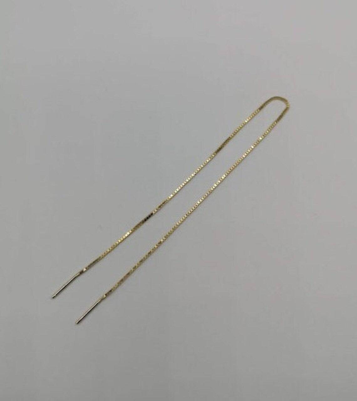 Mono threader earring in 10K yellow gold