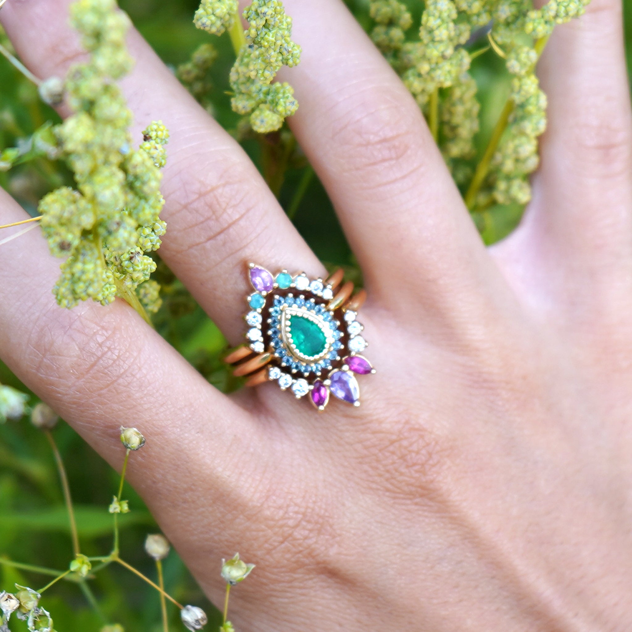 Cocktail Ring Peacock Emerald - 18K gold Emerald, Alexandrites and diamonds