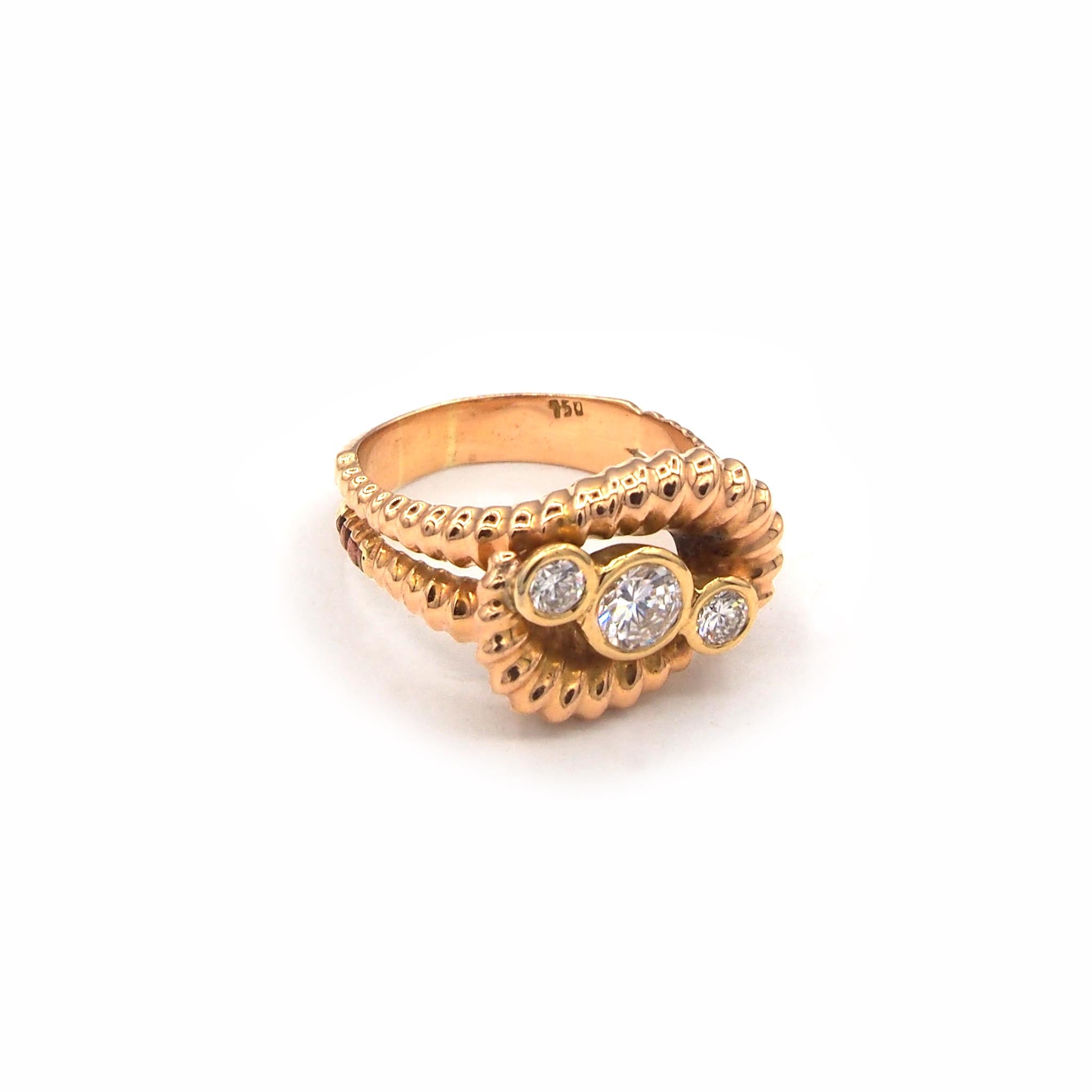 Vintage 18K mid century diamond ring from Lico Jewelry - front/side view