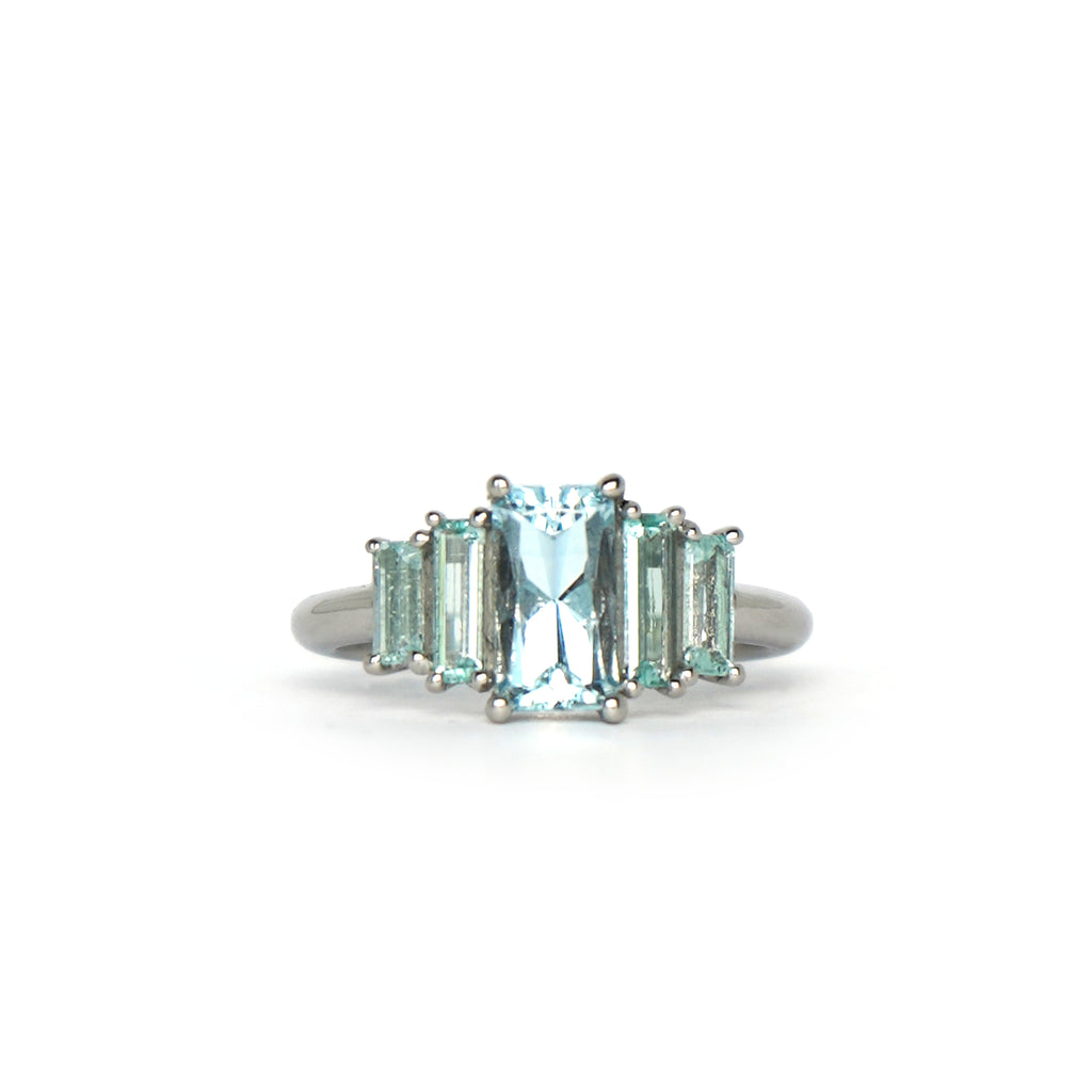 Marine Deco Ring in platinum with aquamarine gemstones, Lico Jewelry in Montreal