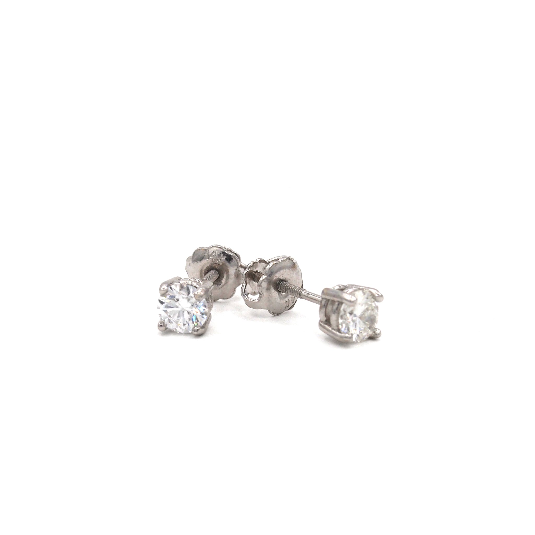 Beautiful 0.50 ct lab grown diamond earrings set in 14K white gold by Lico Jewelry, Montreal.